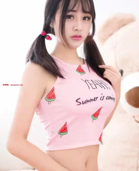 18-20岁妹子三点粉，服务周到主动配合