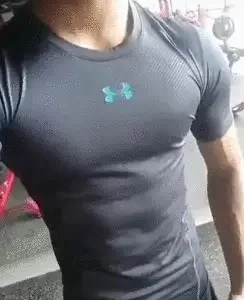 最近发现的一个可盐可甜的阳光健身教练,