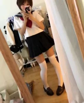 阳台后入嫩模学生妹