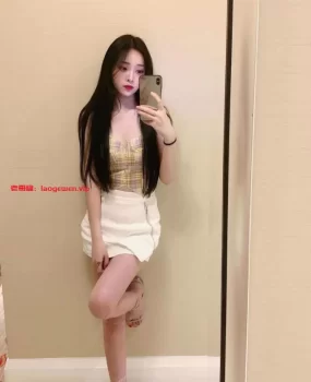 广州车模兼职小姐姐