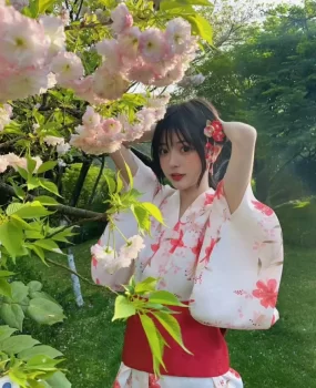 添加模特学生空姐白领