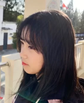 大奶妹妹屁股真的翘水好多，让你爽翻天