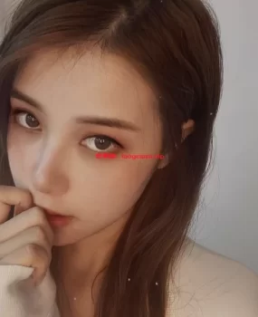 个人兼职的 粉鲍,中间水汪汪,人间极品