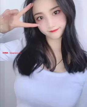 学生妹模特兼职，奶子大水肥欠操