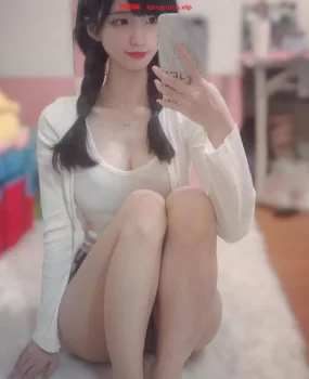 学院小学妹兼职 白嫩嫩出水