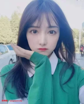 极品学生妹兼职,B紧水多,很乖很配合