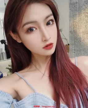 甘肃大奶子颜值高屁股大胸大