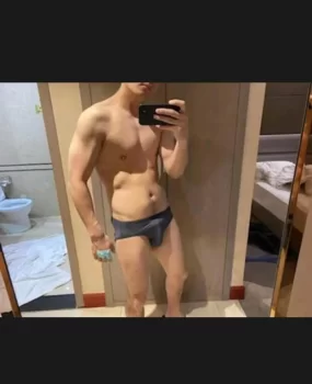 喜欢小鲜肉的来