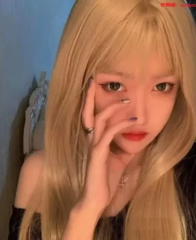 深圳兼职性感学生妹，水多活好，性感闷骚