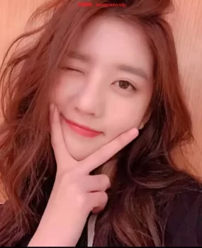 广州大长腿小姐姐，甜美可爱很诱人