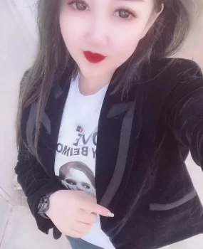 强烈推荐~美女服务到位 活好~~物有所值
